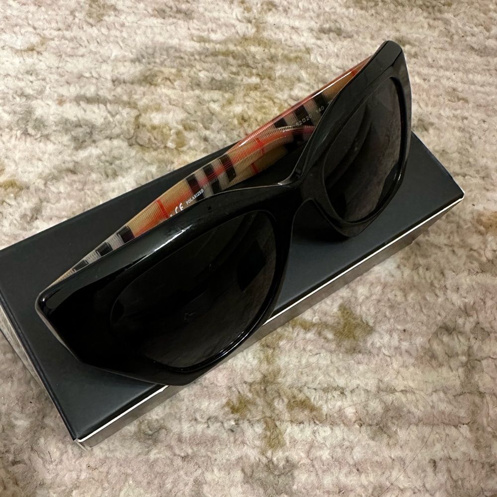 Burberry Sunglasses, Burberry Cat eye Sunglasses